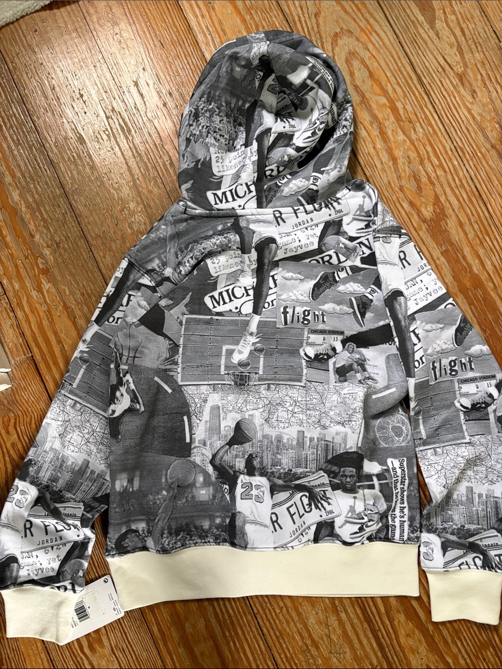 Jordan Black & White Hoodie - Picture 3 of 4